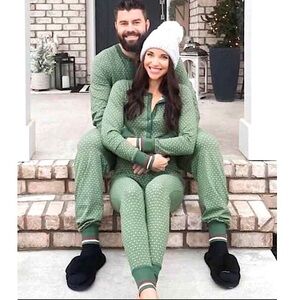 NWT Hearth Hand Magnolia women one piece pajamas butt flap union suit green XS